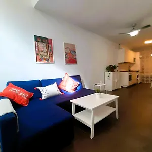  Apartamento La Caramba Amplio En La Playa España